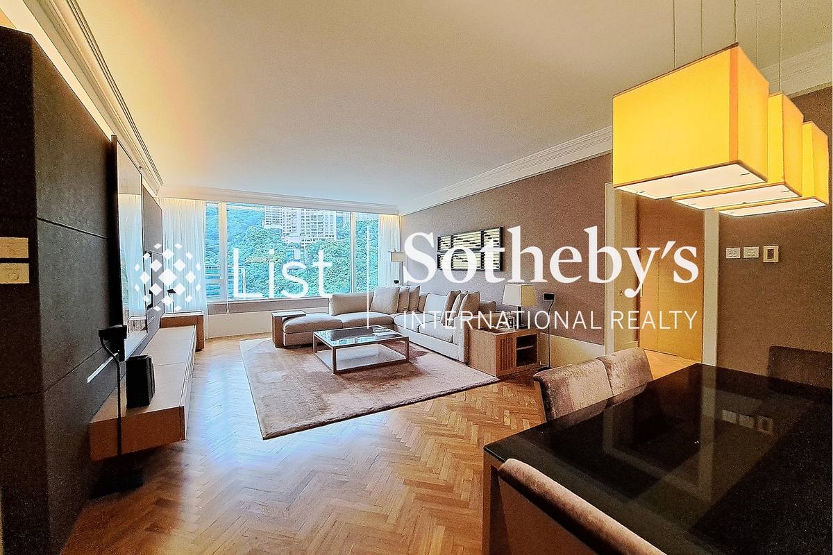 Pacific Place Apartment 太古廣場服務式公寓 | Living and Dining Room