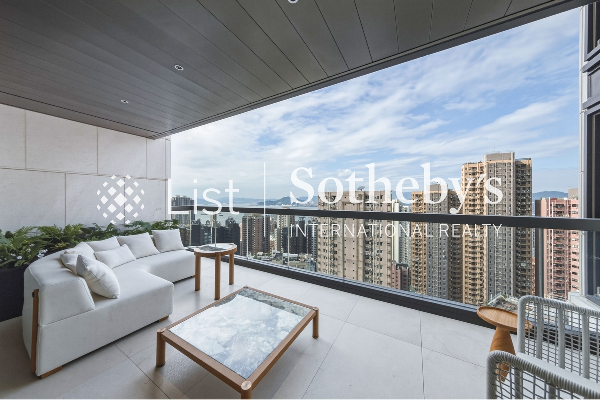 High Peak 寶峰 | Balcony off Living Room