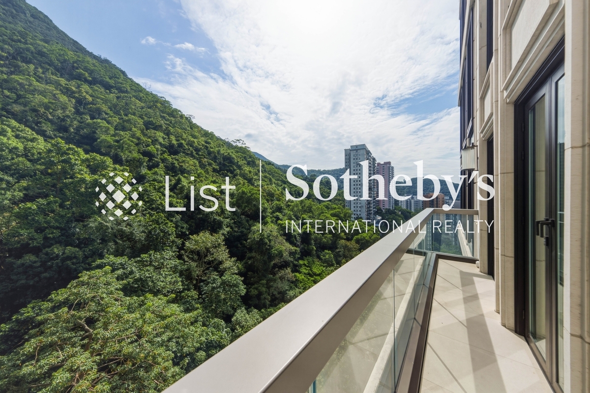 High Peak 寶峰 | Balcony off Second En-suite Bedroom