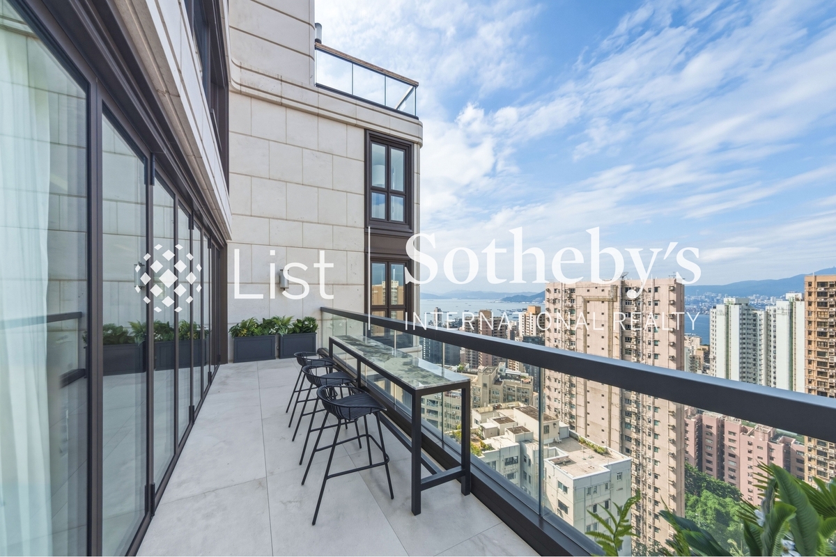 High Peak 寶峰 | Balcony off Dining Room
