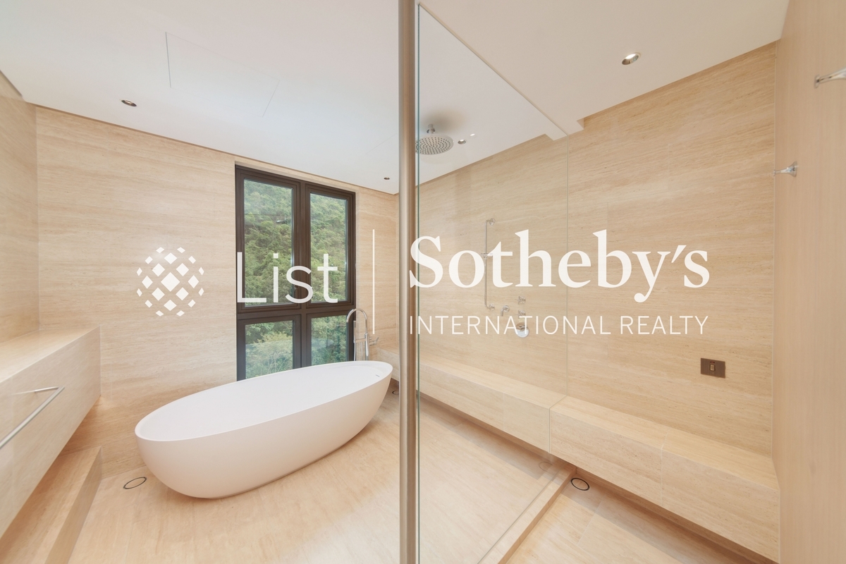 High Peak 寶峰 | Master Bathroom