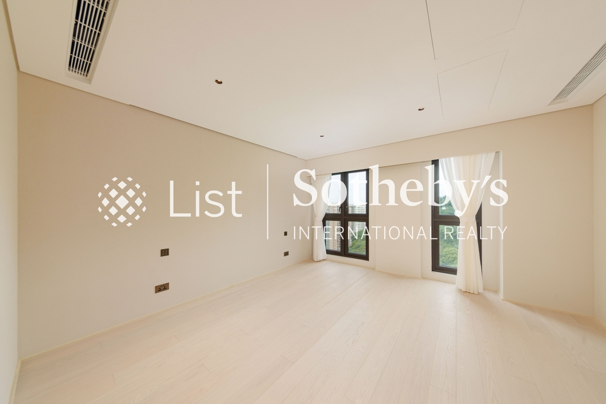 High Peak 宝峰 | Third En-suite Bedroom