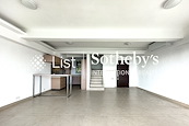 Leyburn Villas 麗濱別墅 | Living and Dining Room