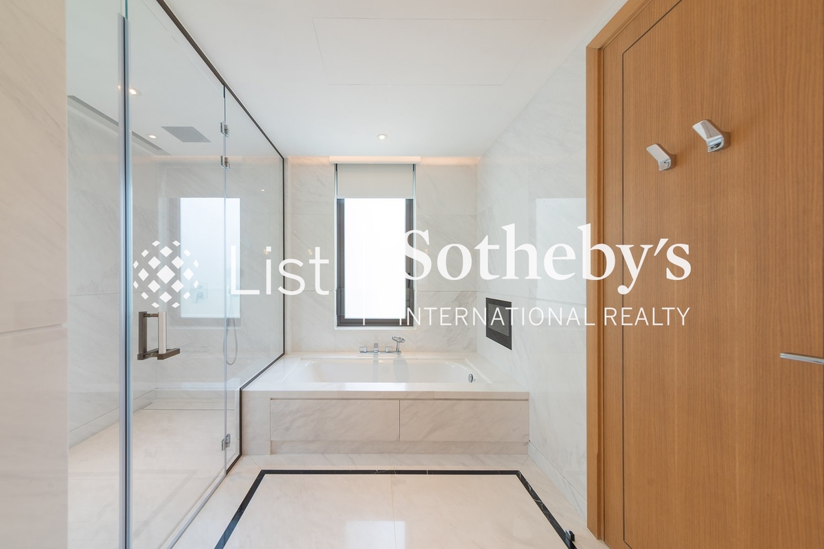 No.15 Shouson 壽臣山15號 | Fourth En-suite Bathroom
