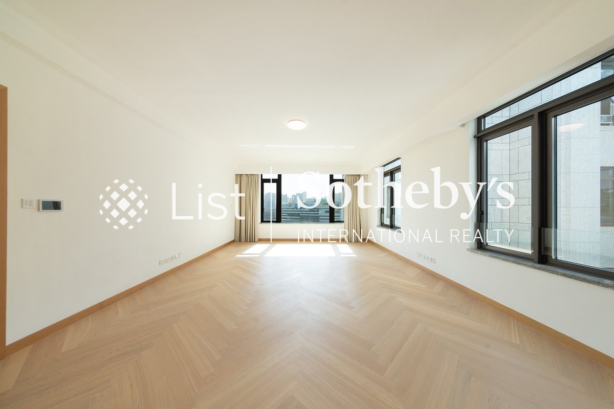 No.15 Shouson 壽臣山15號 | Sixth En-suite Bedroom