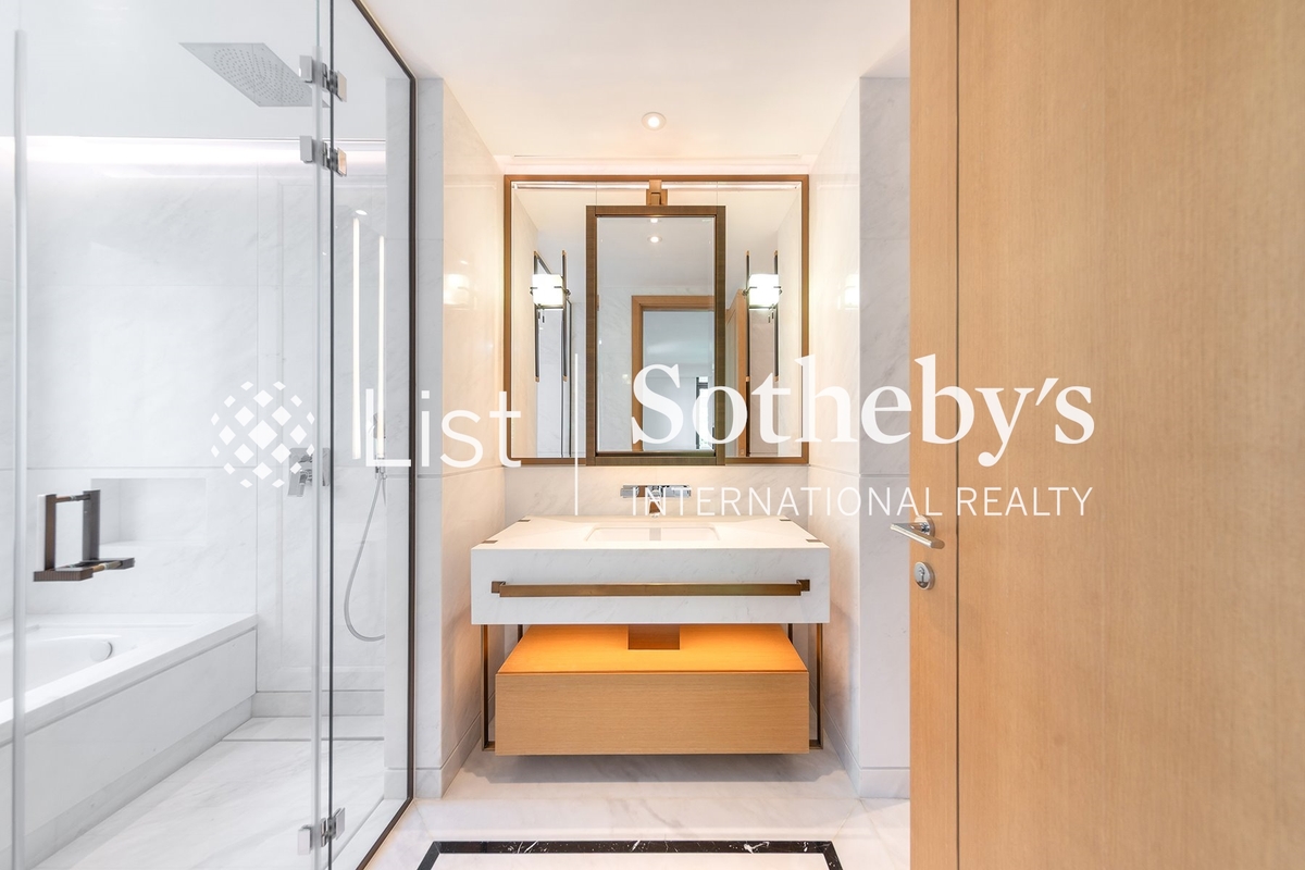 No.15 Shouson 壽臣山15號 | Sixth En-suite Bathroom