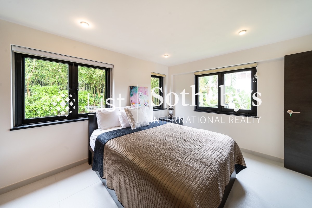 Wong Keng Tei 黃麖地 | Third Bedroom