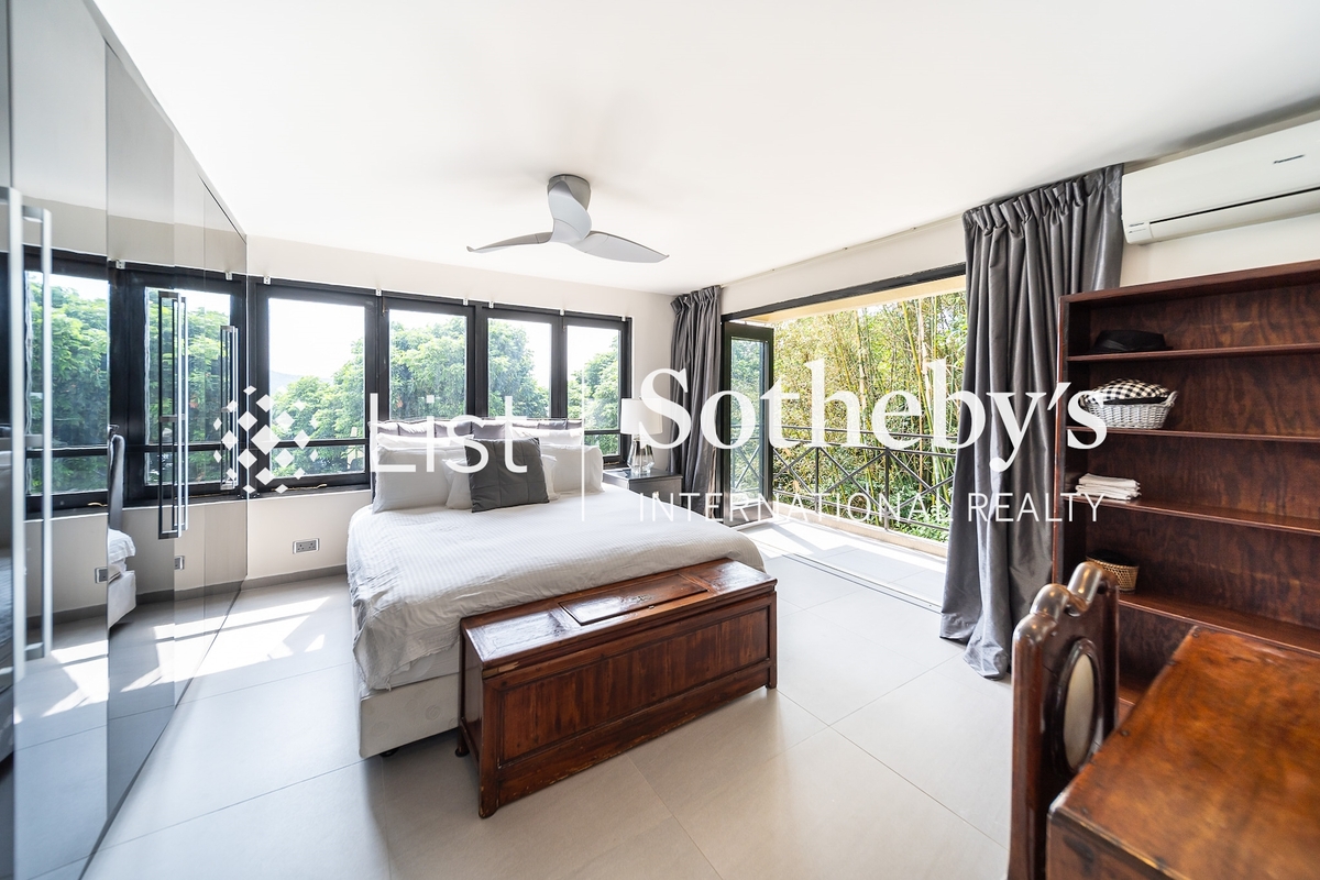 Wong Keng Tei 黃麖地 | Master Bedroom
