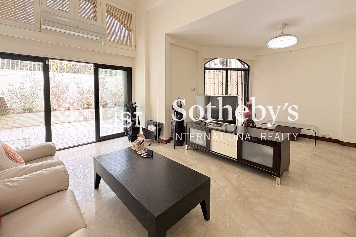 Sea View Villa 西沙小築 | Living Room