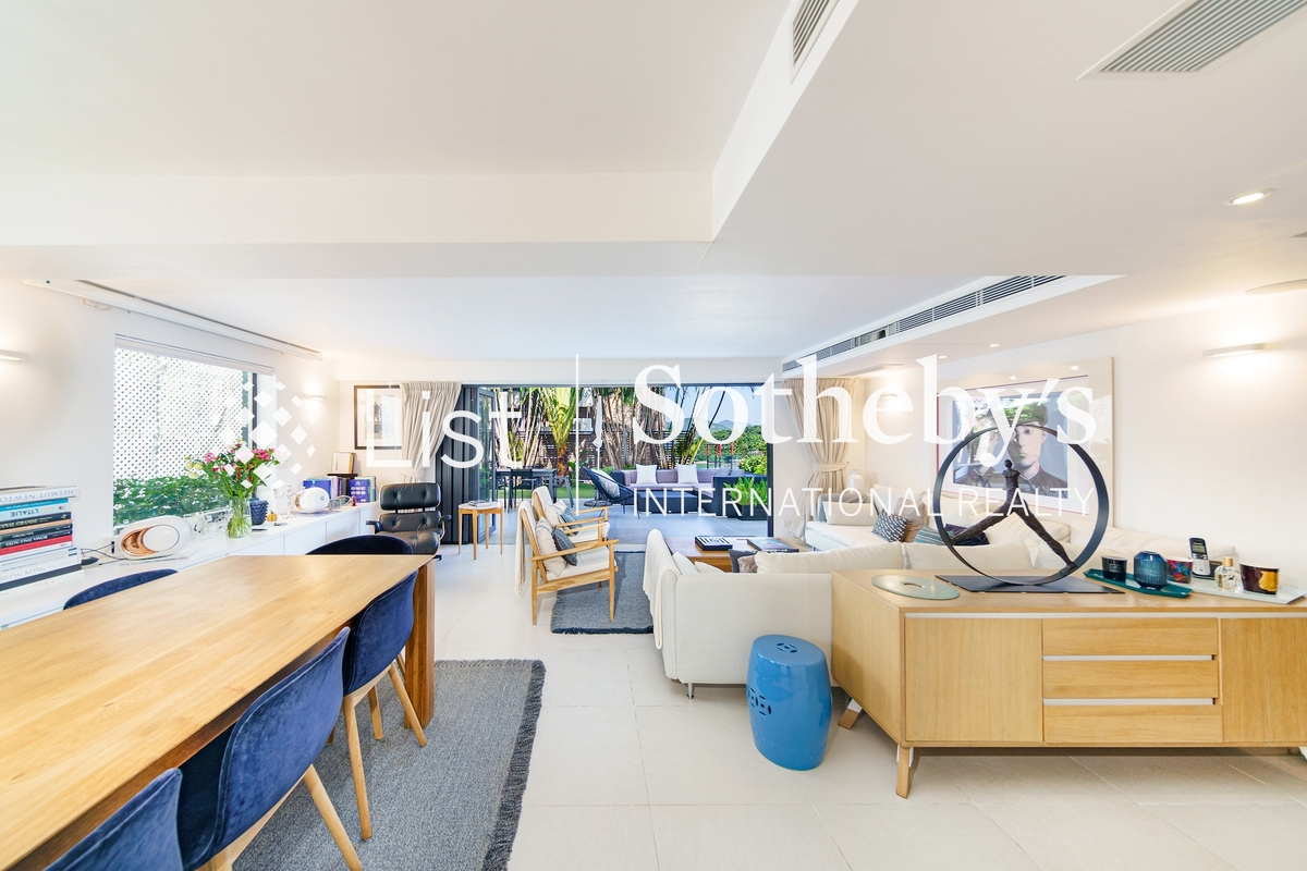 Tai Hang Hau 大坑口 | Living and Dining Room