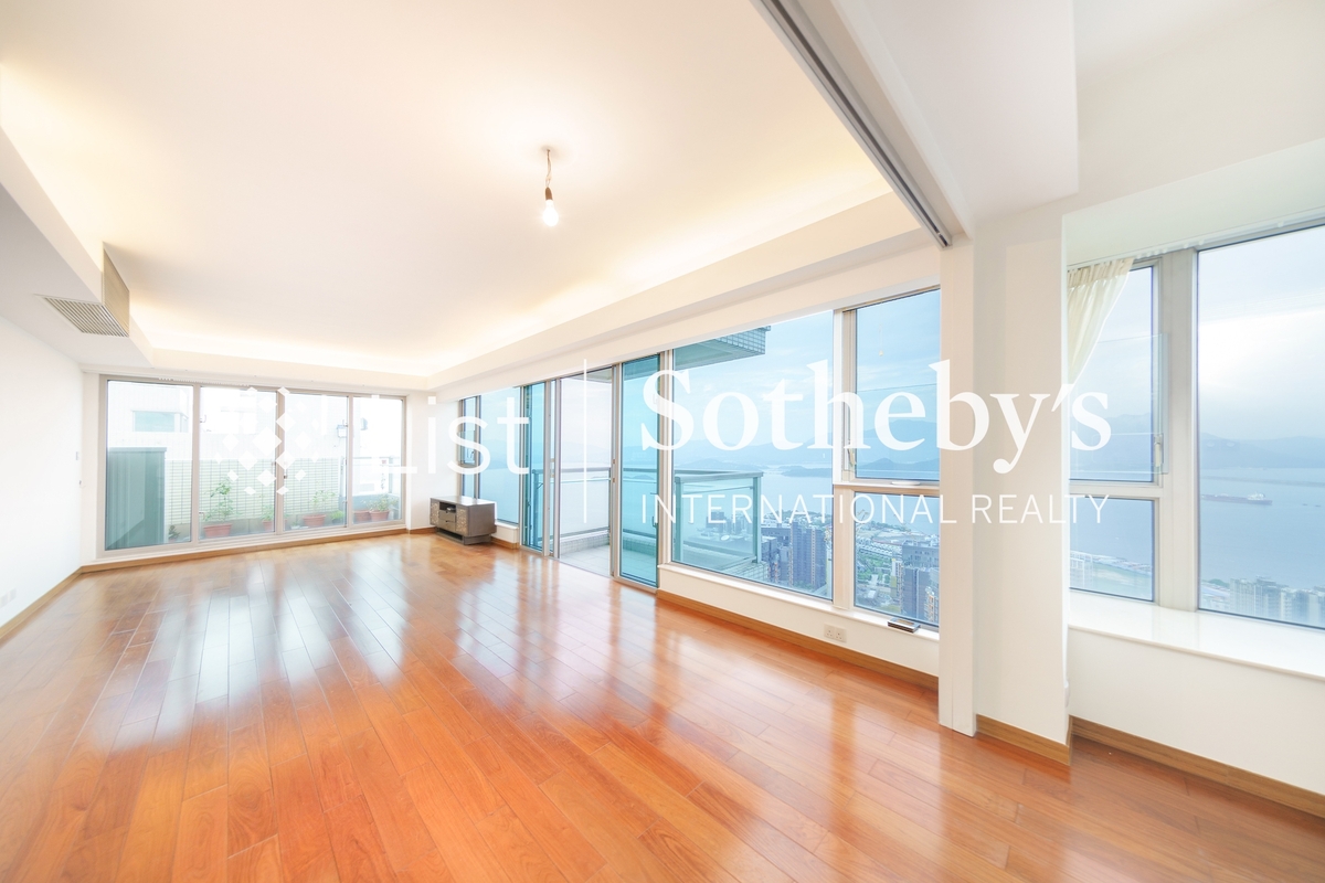 Lake Silver 银湖．天峰 | Living and Dining Room