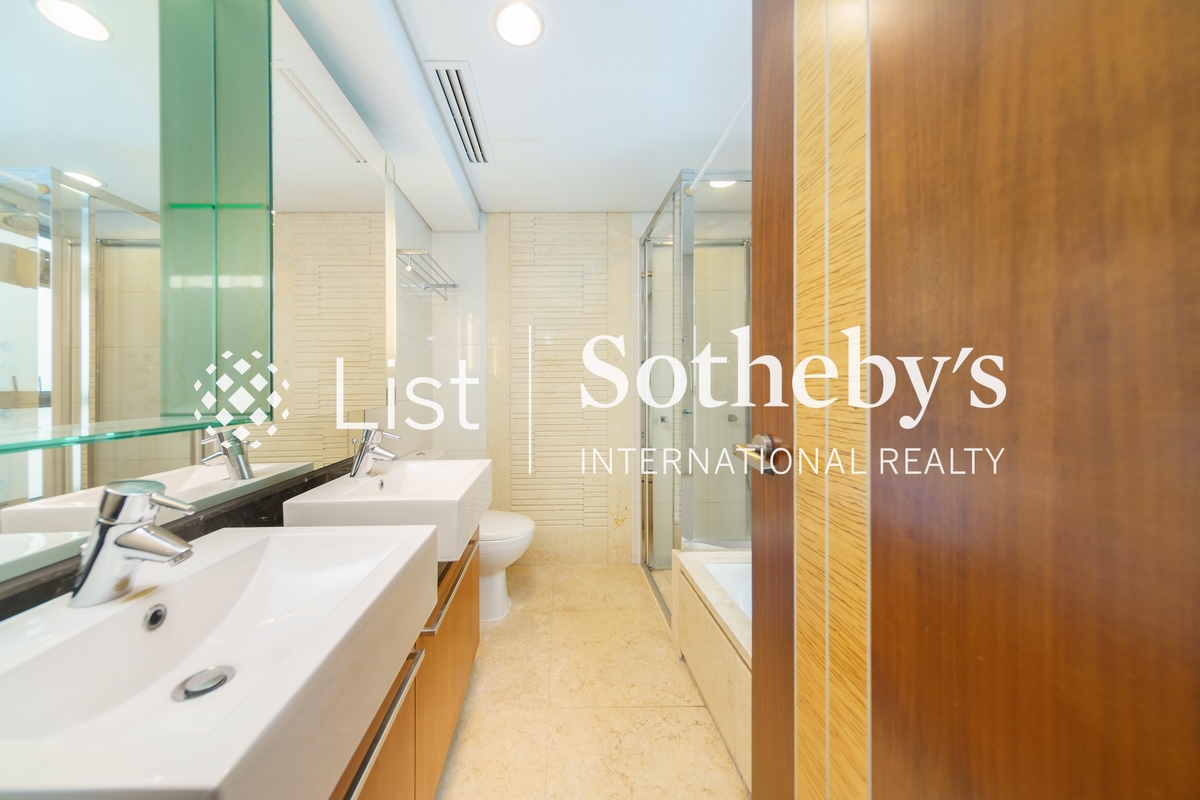 Lake Silver 银湖．天峰 | Master Bathroom