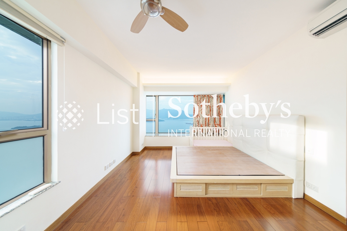 Lake Silver 银湖．天峰 | Master Bathroom