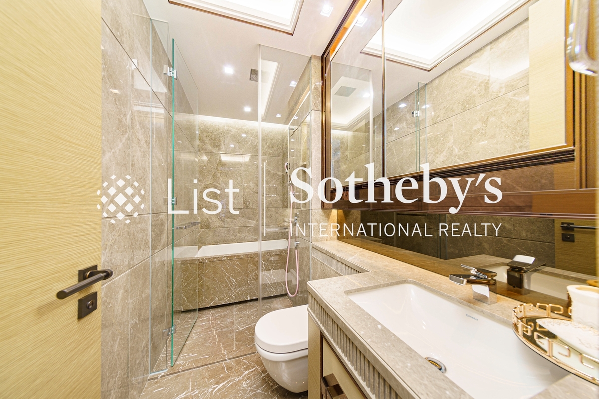 3 Clear Water Bay 清水灣 . 3號 | Fourth Ensuite Bathroom