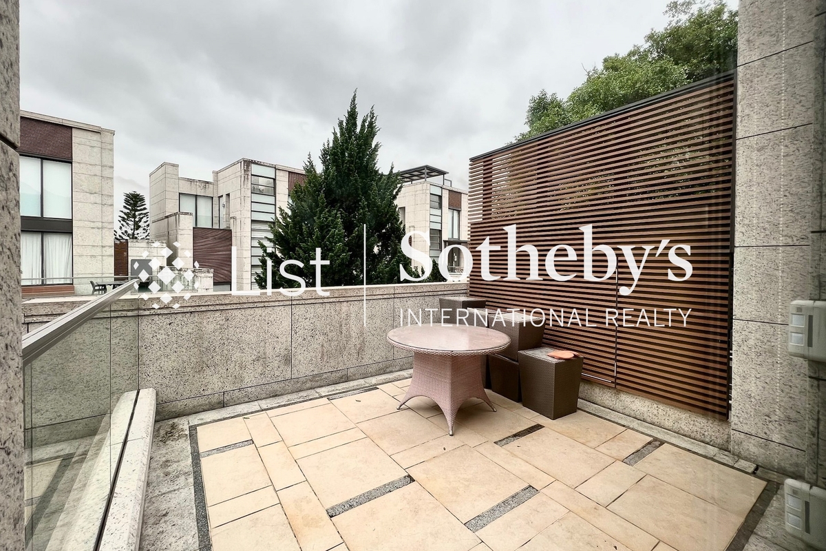 Valais I 天巒1期 | Private Roof Terrace