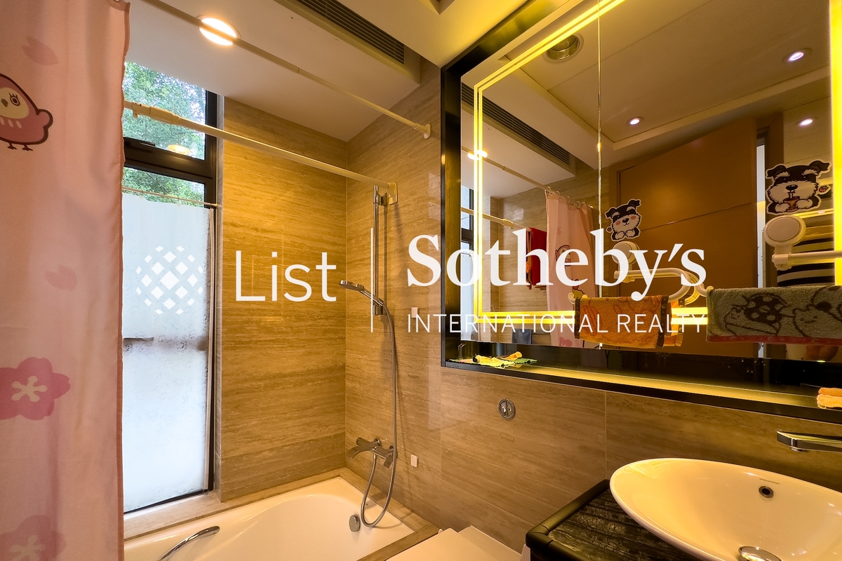 Valais I 天巒1期 | Second Bathroom