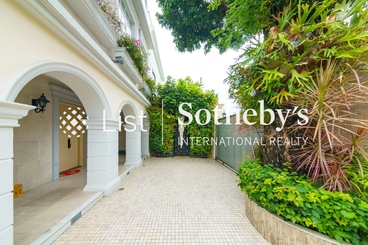 Surrey Road 舒梨道 | 