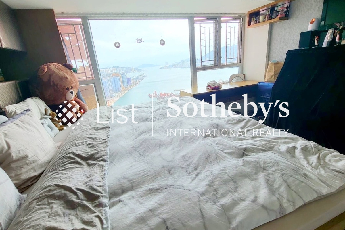 Grand Waterfront 翔龍灣 | Master Bedroom
