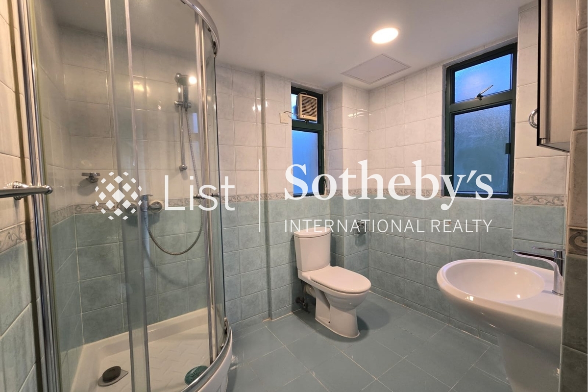 Stanley Beach Villa 祝唐别墅 | Guest Bathroom