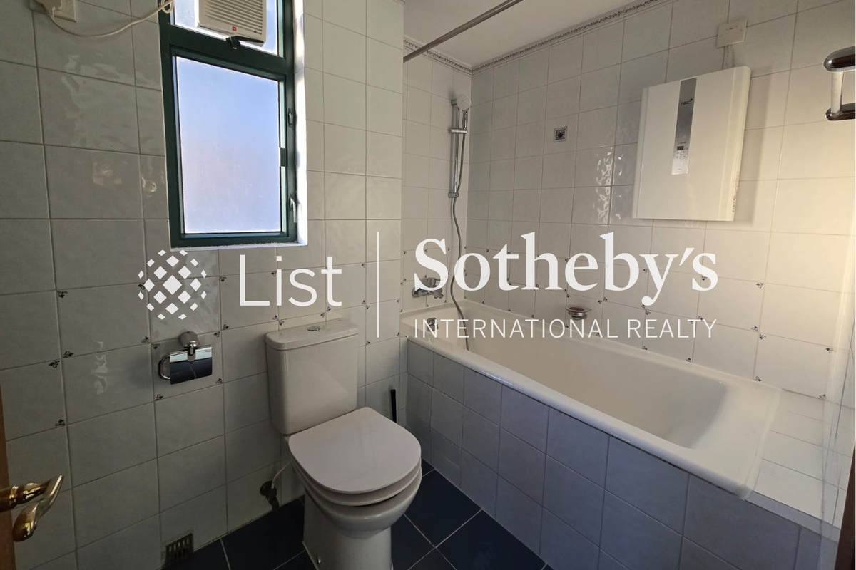 Stanley Beach Villa 祝唐别墅 | Master Bathroom