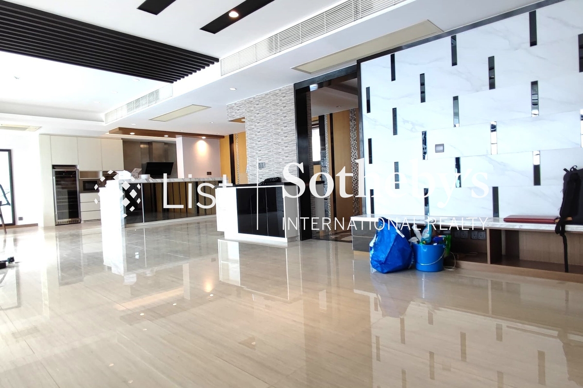 Bayside Villa 碧沙别墅 | Living and Dining Room