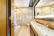 Peak One 壹號雲頂 | Second En-suite Bathroom