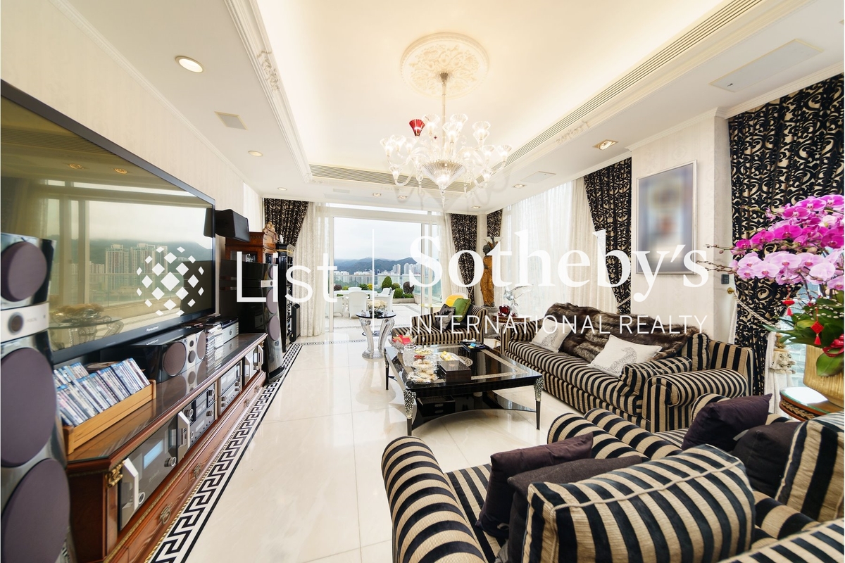 Peak One 壹號雲頂 | Living Room