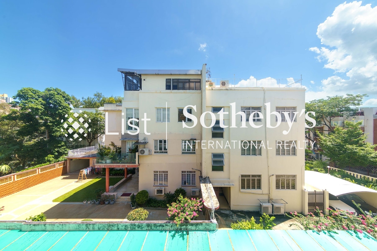 Conwell Villa 康豪苑 | View from Private Roof Terrace