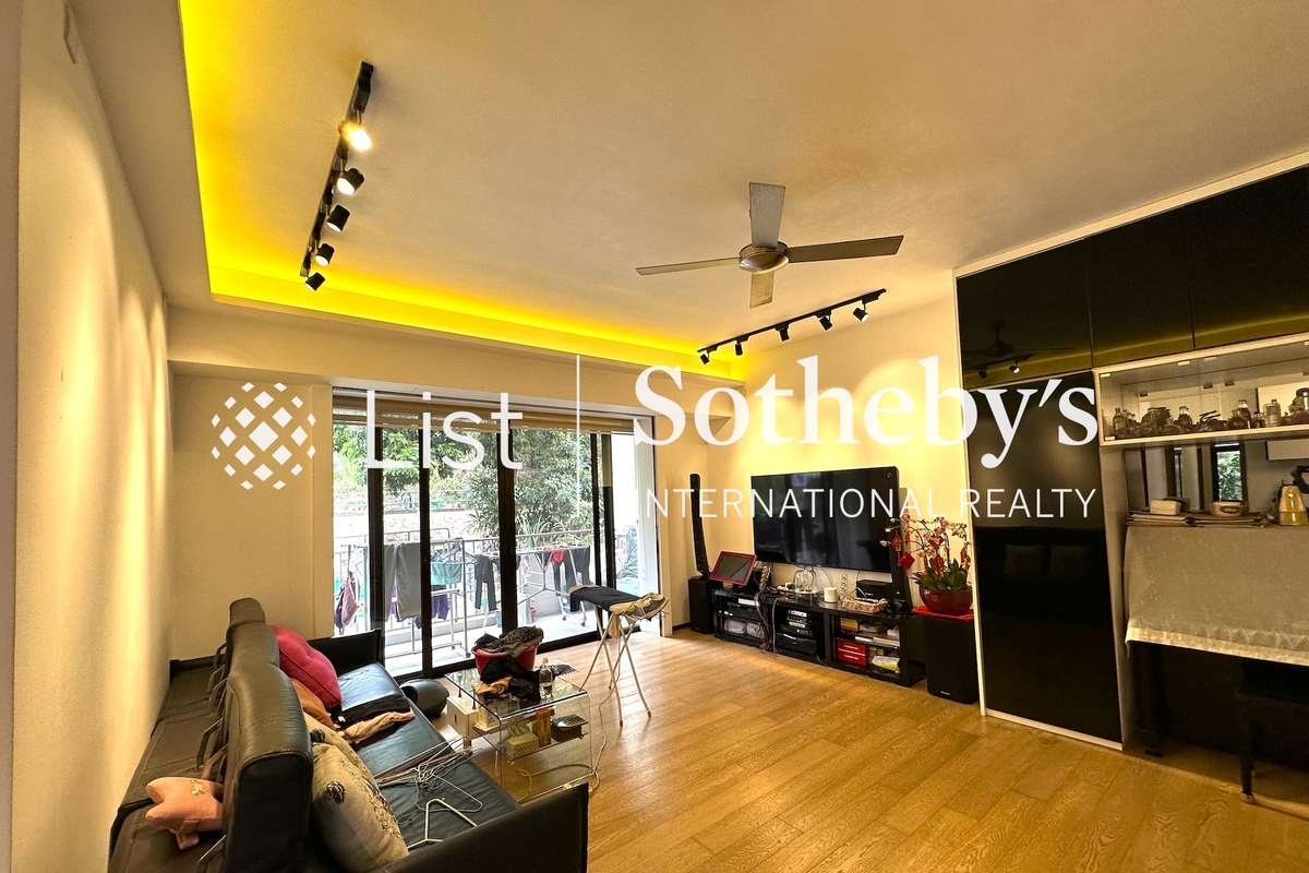 Laford Court 蘭馥園 | Living Room