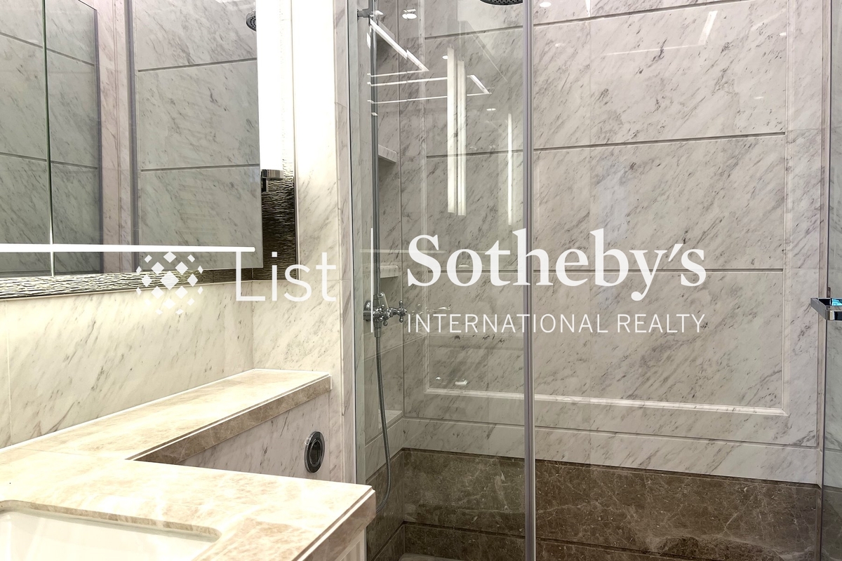 St. George's Mansions St. George's Mansions | Guest Bathroom