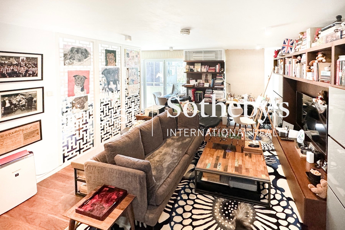 Ham Tin Kau Tsuen 鹹田舊村 | Living Room