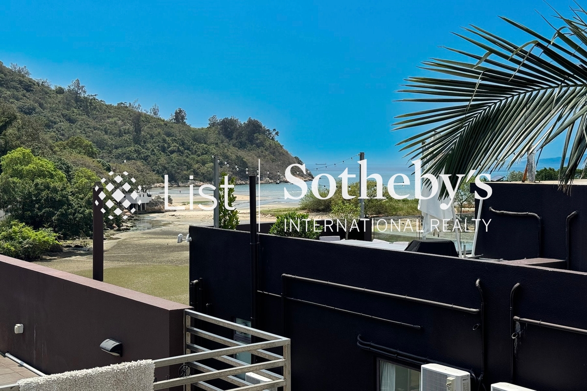 Ham Tin Kau Tsuen 鹹田舊村 | Private Roof Terrace