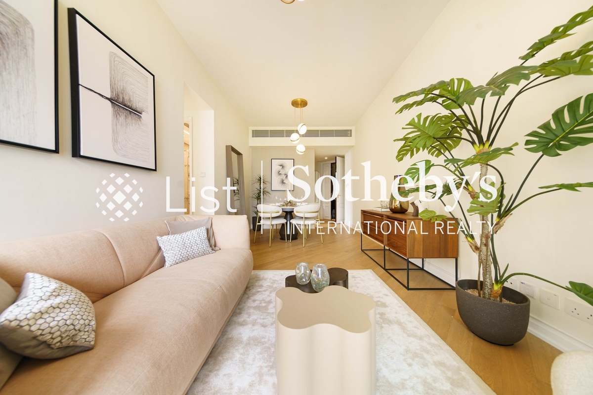 St. George's Mansions St. George's Mansions | Living and Dining Room