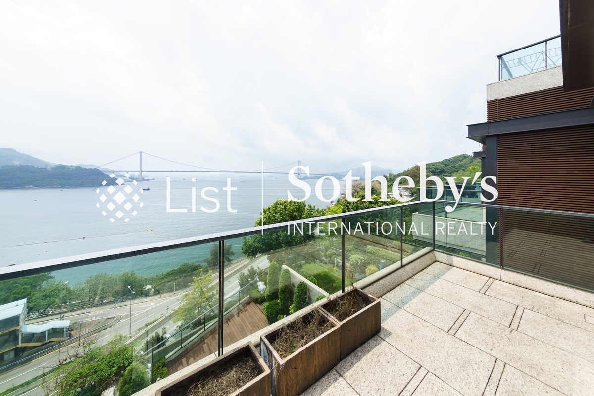Deauville 星岸 | Balcony off Master Bedroom