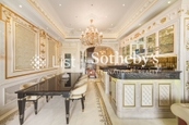 One Mayfair 逸瓏 | Living and Dining Area