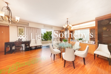 Black's Link 布力徑 | 