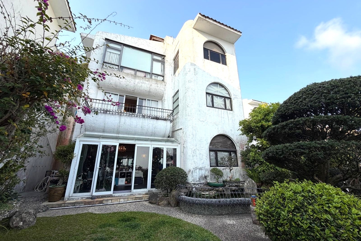 Black's Link 布力径 | House Exterior