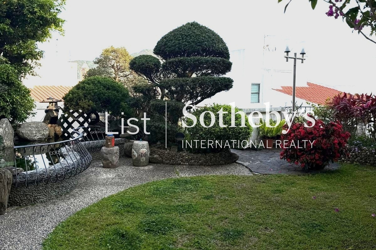 Black's Link 布力径 | Private Garden off Living Room