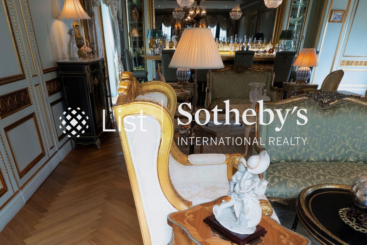 Black's Link 布力徑 | Living Room