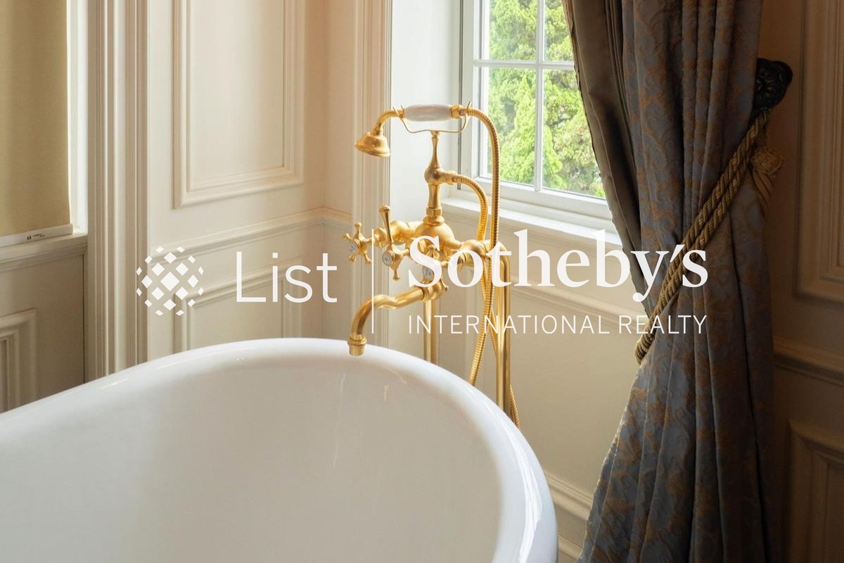 Black's Link 布力徑 | Second En-Suite Bathroom