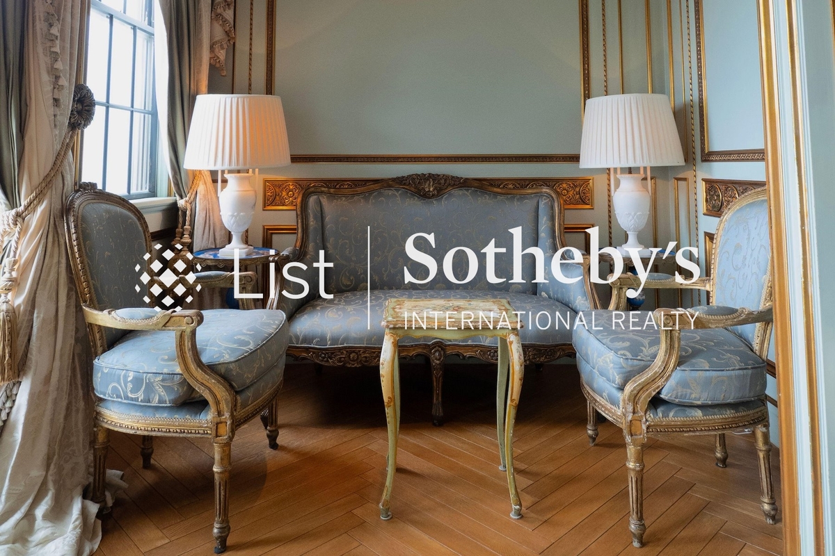 Black's Link 布力徑 | Living Room