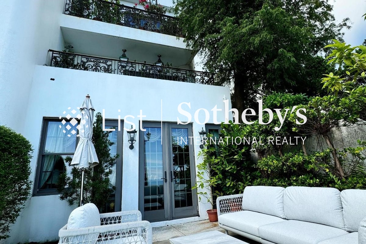 Black's Link 布力徑 | Big garden enjoy happy gathering