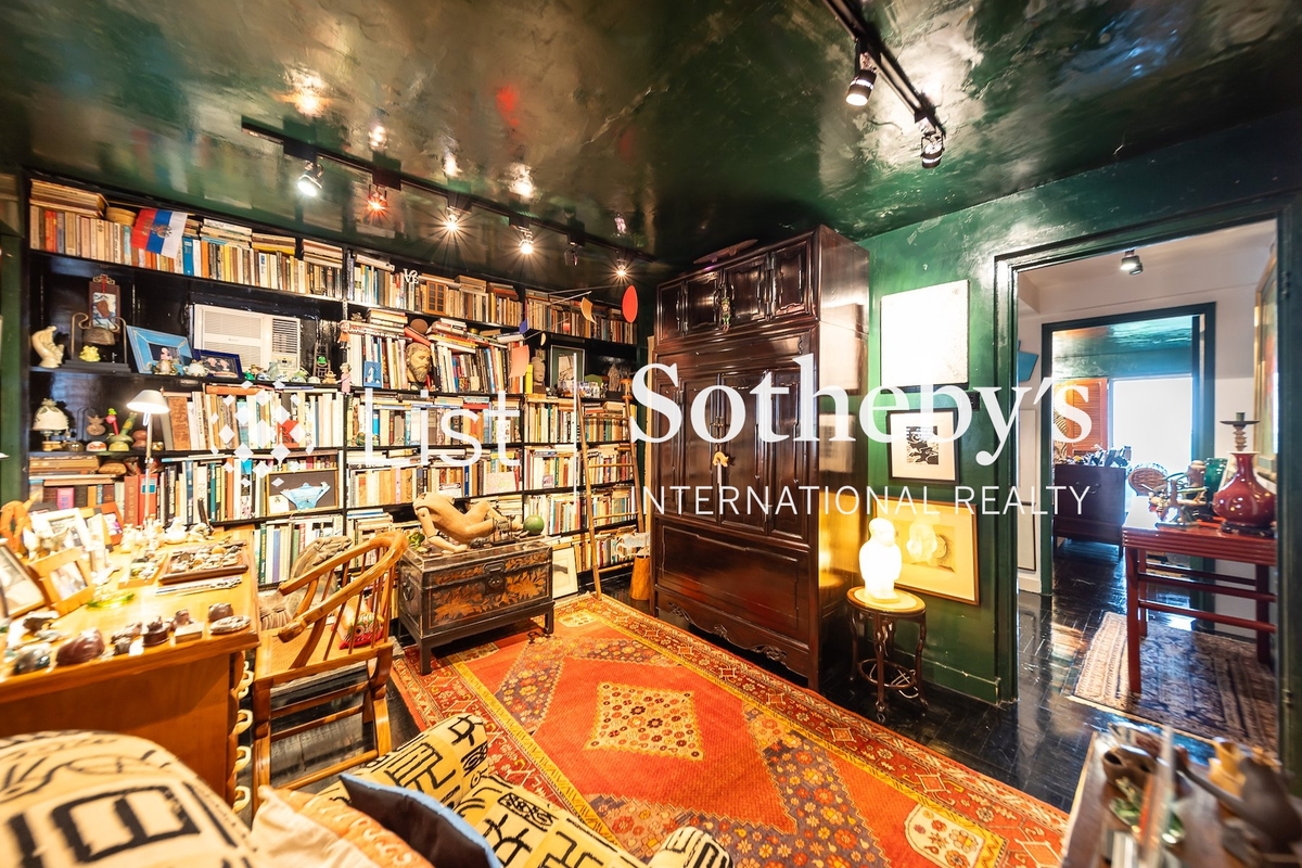 Hang Hau Wing Lung Road 坑口永隆路 | Second En-suite Bedroom