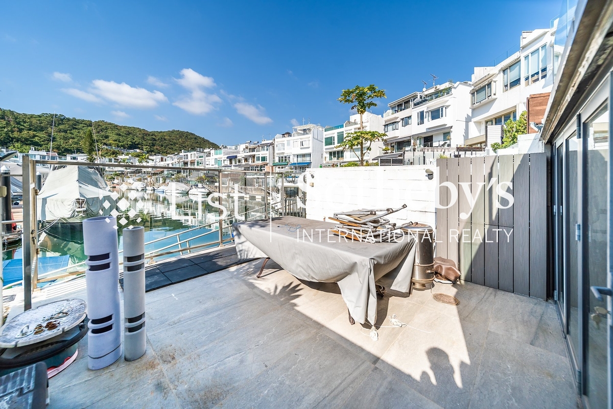 Marina Cove 匡湖居 | Second Private Terrace