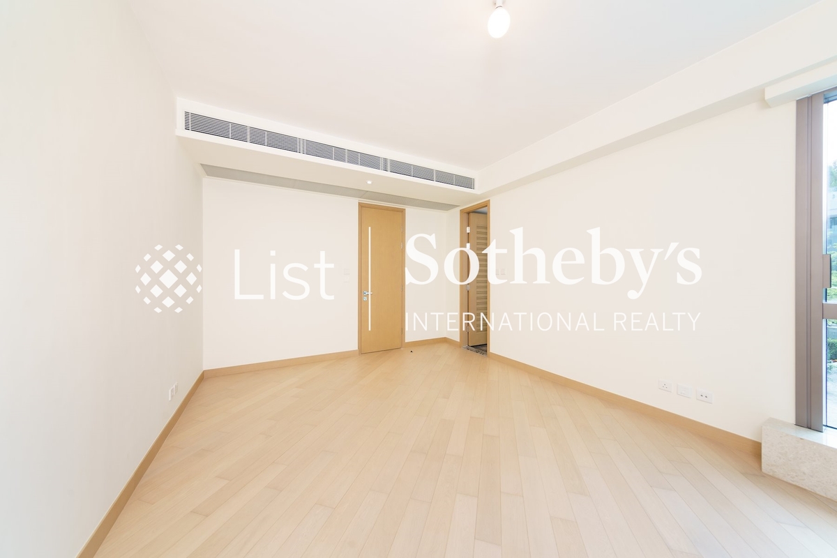 133 Portofino 133 Portofino | Fourth En-suite Bedroom