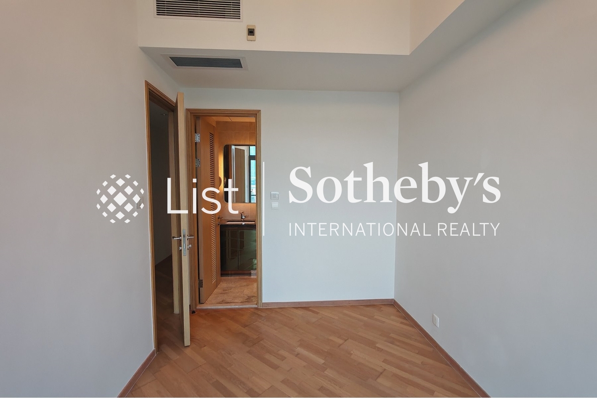 Alto Residence 藍塘傲 | Third En-suite Bedroom