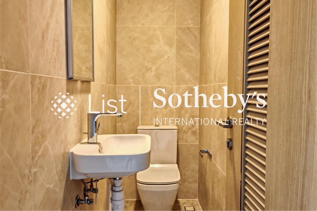 Alto Residence 藍塘傲 | Guest Powder Room
