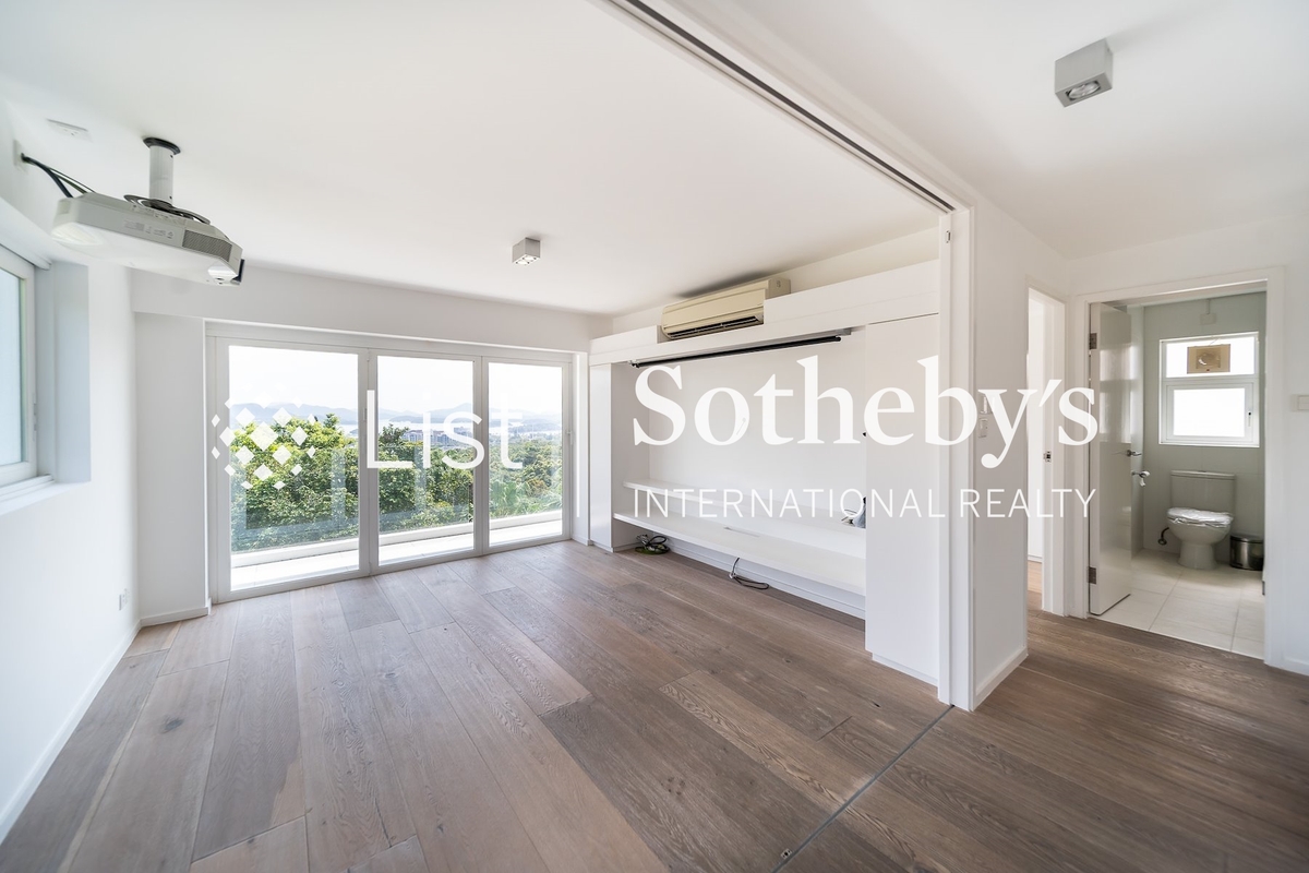 Nam Shan 南山 | Fourth Bedroom