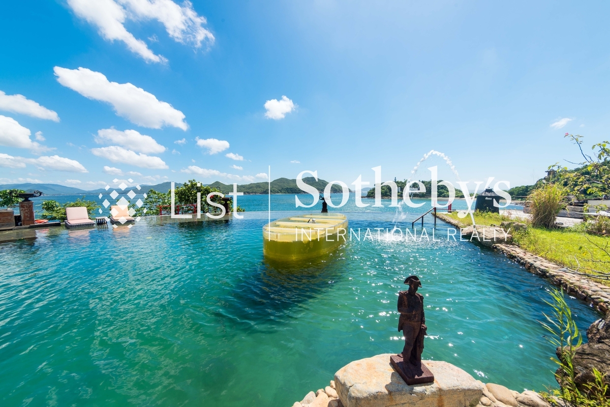 Hang Hau Wing Lung Road 坑口永隆路 | Private Swimming Pool