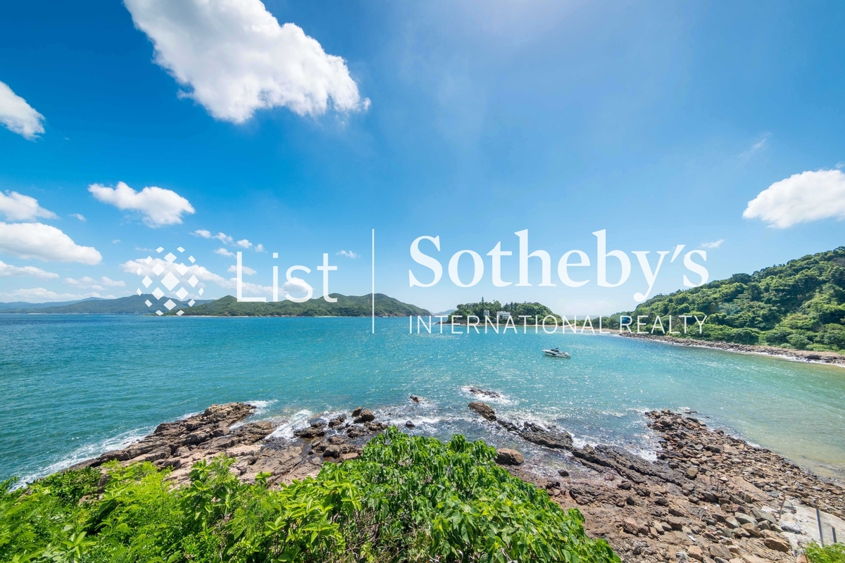 Hang Hau Wing Lung Road 坑口永隆路 | View